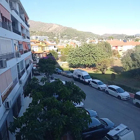 1 En Piso Compartido Con Acceso Zonas Comunes אתר קמפינג מארבלה