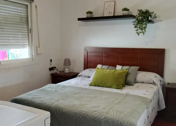 1 En Piso Compartido Con Acceso Zonas Comunes Camping Marbella